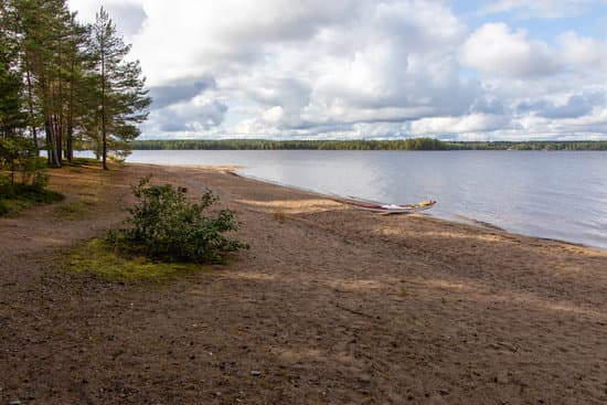 Merimelontaa Keski-Suomessa – Eteläisen Kivijärven melontakohteet